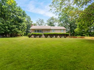 3 Parsell Ln, Westport, CT 06880