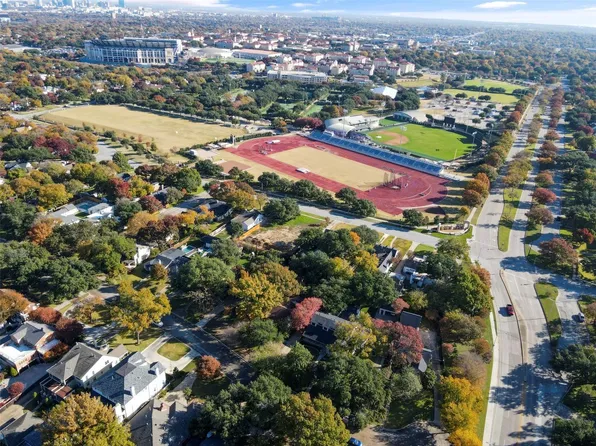 3219 Westcliff Rd W, Fort Worth, TX 76109