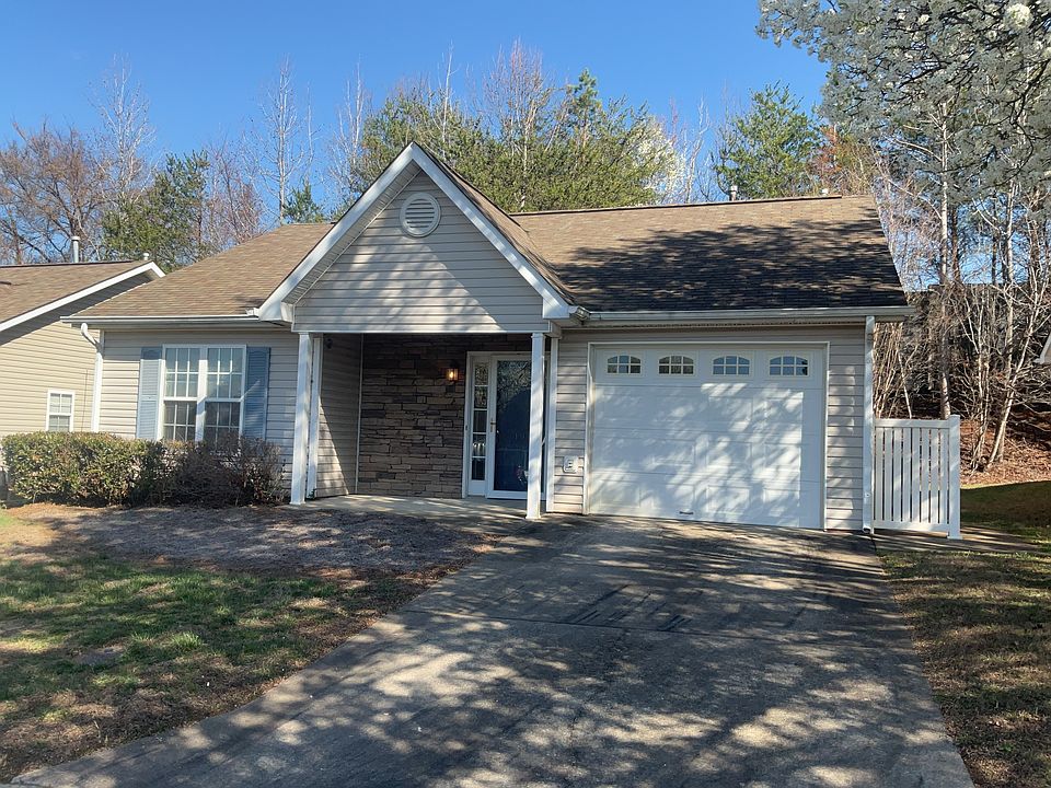 1st image of 191 Charlotte Ct