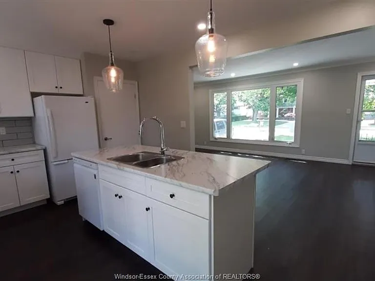 1568 Villa Maria Blvd N #MAIN — Photo 4