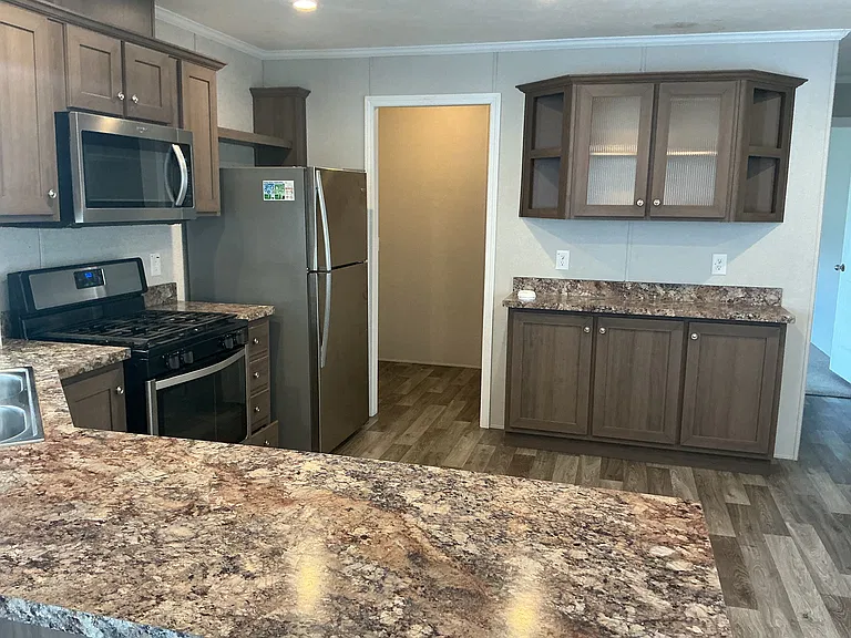 8628 Sandy St #112 — Photo 1