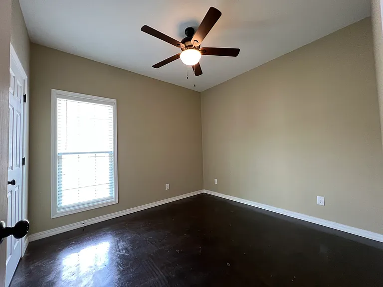12914 Churchill Dr #A — Photo 8