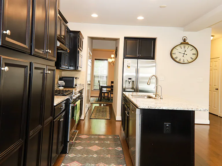 606 Line Rd — Photo 29