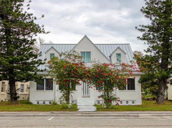 1110 Orange Avenue, Fort Pierce, FL 34950