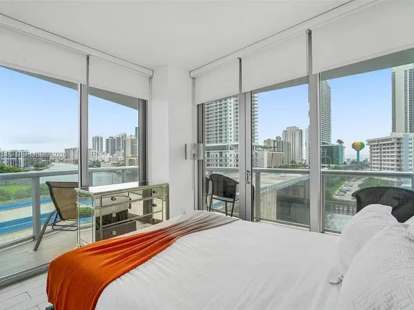 2600 E Hallandale Beach Blvd #T702, Hallandale, FL 33009
