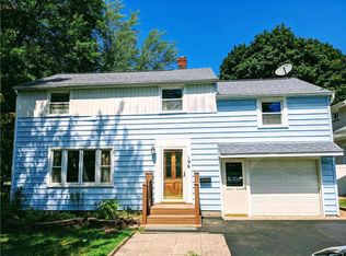 196 Brandon Rd, Rochester, NY 14622