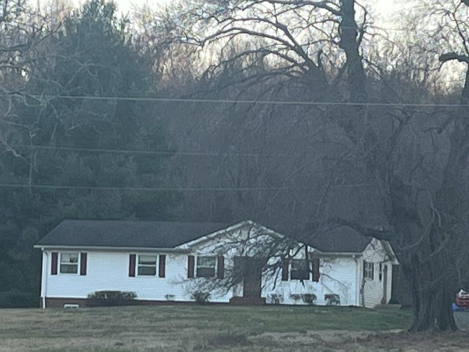 1st image of 6087 Frys Ln