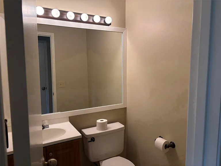 3310 Mulberry Hill Ln — Photo 16