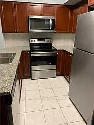 51 Lower Simcoe St #905 — Photo 3