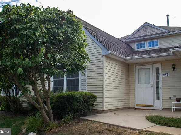 267 Nighthawk Dr #267, Monroe Township, NJ 08831