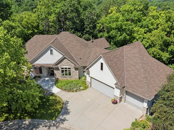 1900 Timber Ridge Dr, Burnsville, MN 55306