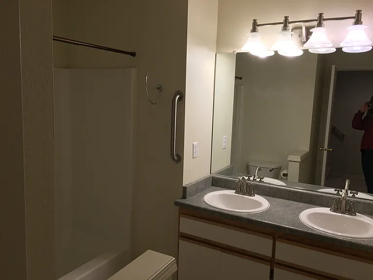 15146 SW Barcelona Way — Photo 5