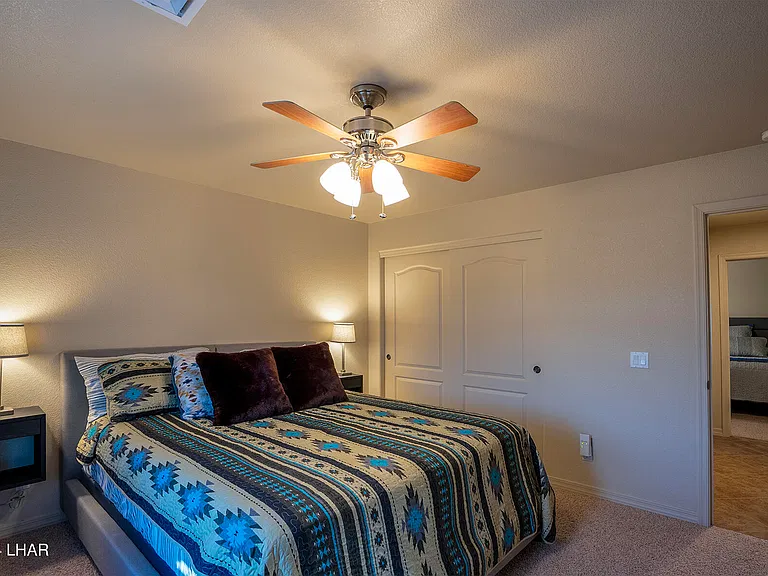 3761 Hiawatha Dr — Photo 32