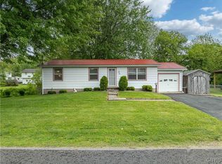 14 Spring St, Sodus, NY 14551