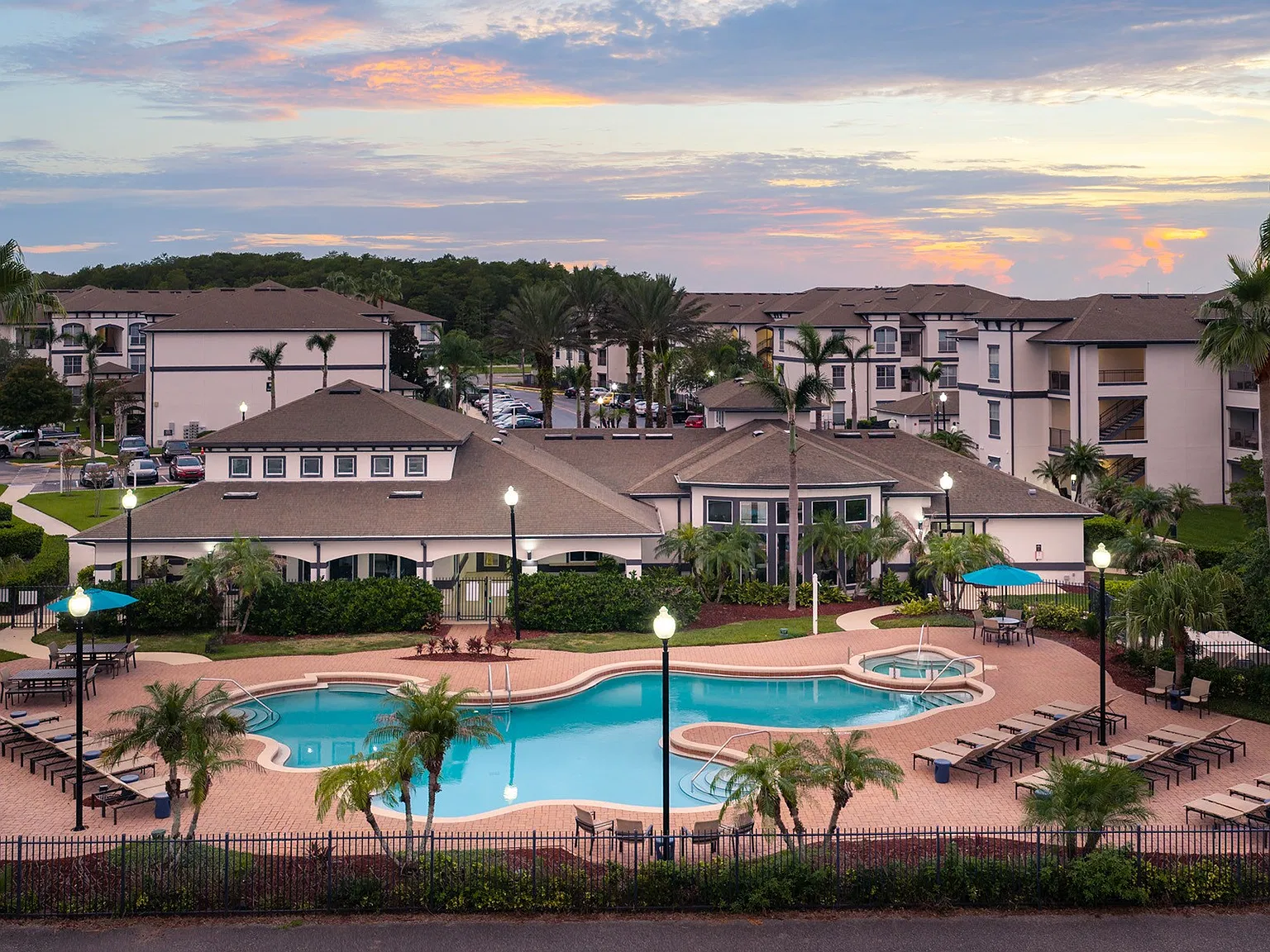 Reserve At Beachline Apartments — Photo 1
