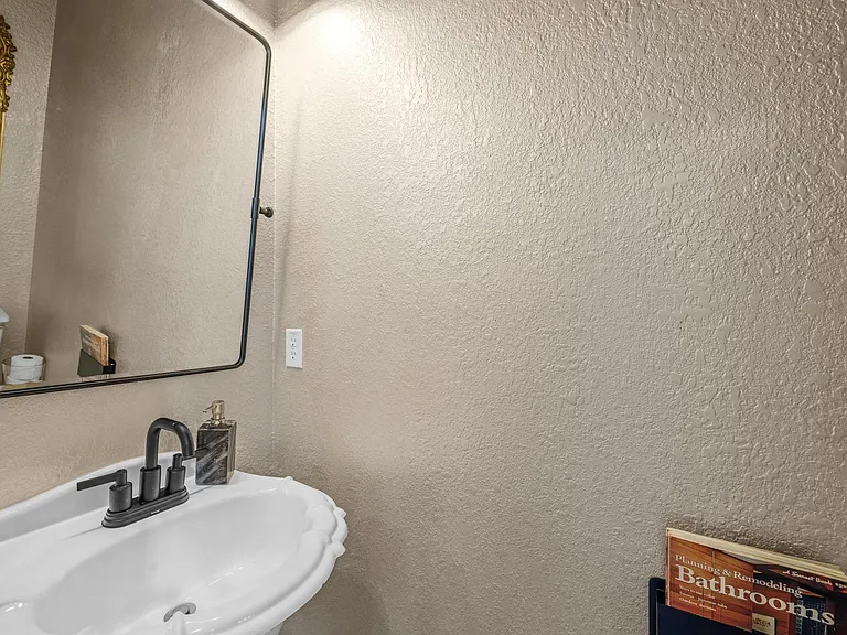 11716 Fletcher Hall Ln — Photo 19