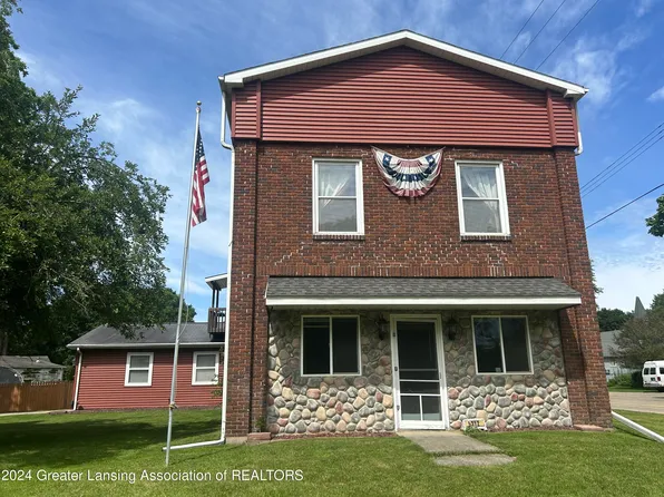5312 Old Lansing Rd, Lansing, MI 48917