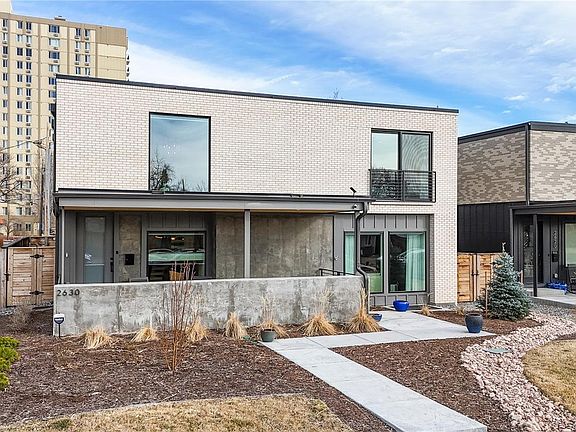 4th image of 2630 Perry Street