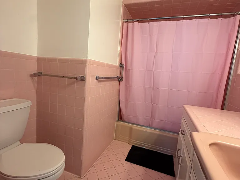 1139 Ocean Blvd #203 — Photo 8
