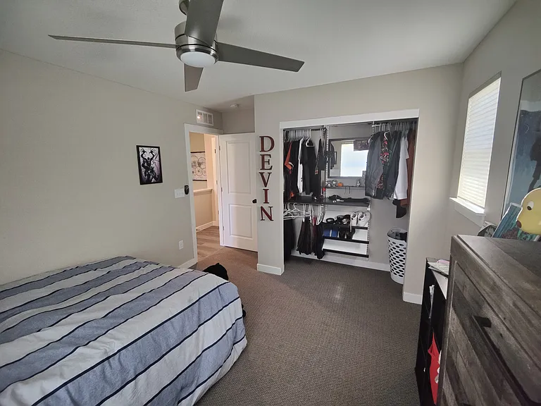 201 W Jamison Ct — Photo 32