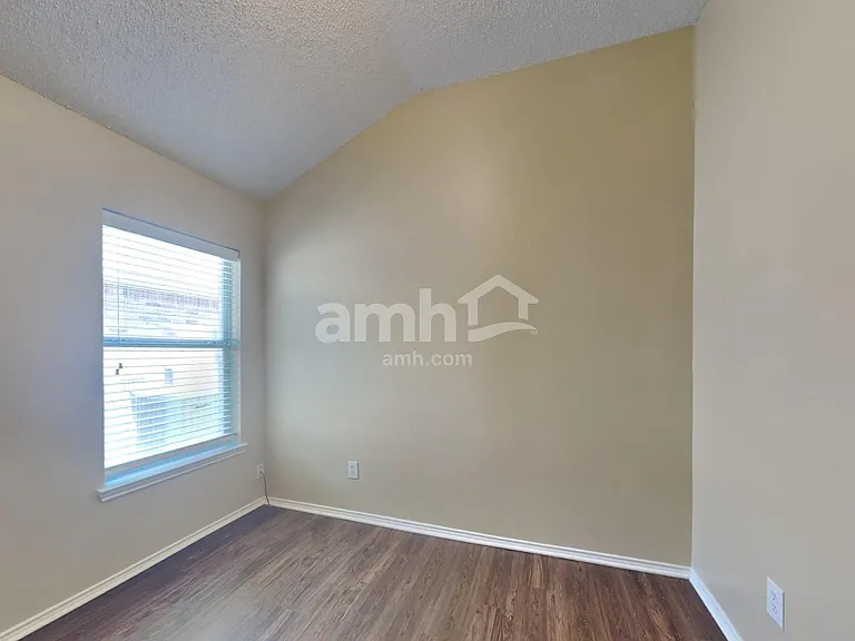 7810 Tin Cup Dr — Photo 16