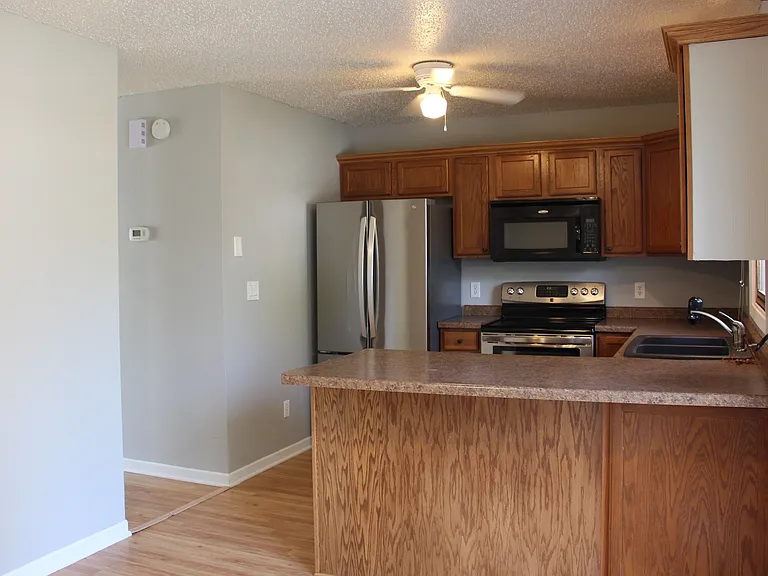 3751 Renee Dr #MAIN — Photo 6