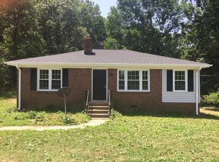 1906 Ireland Rd, Easley, SC 29640