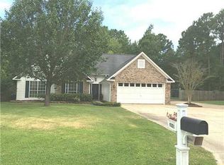 9301 Live Oak Ave, Ocean Springs, MS 39564