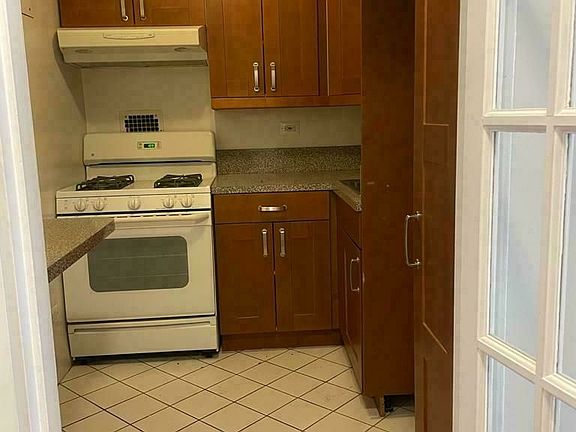 5th image of 401 E 81st St APT 14H
