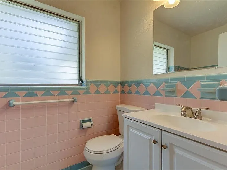 401 S Orion Ave — Photo 18