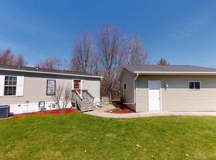 897 East Lake Street #115, Lake Mills, WI