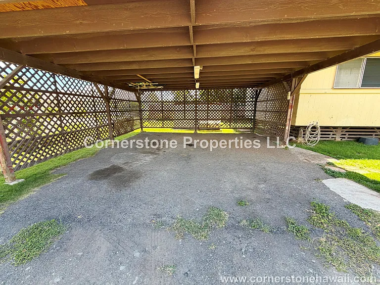 528 Oneawa St — Photo 23