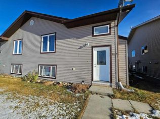 30 B W Sierra Dr, Olds, AB T4H 0C1