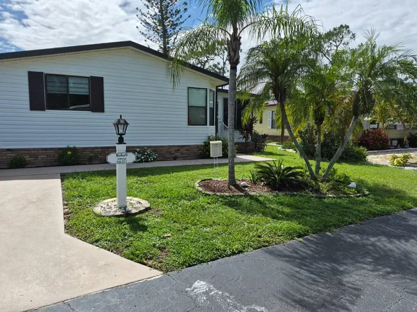 19456 Omega Rd #217, North Fort Myers, FL 33917