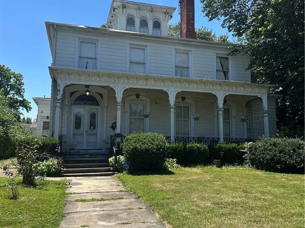 266 S State St, Painesville, OH 44077