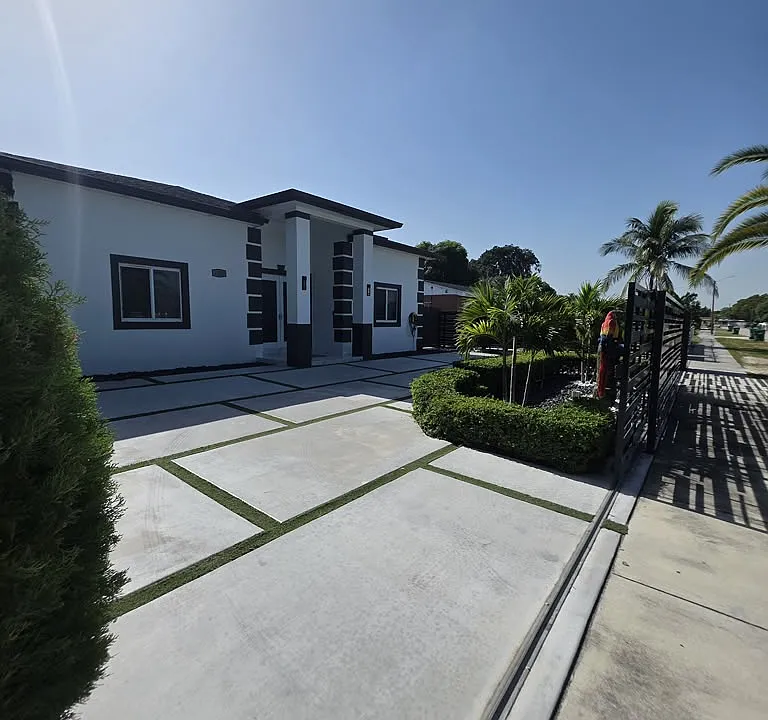 15351 NW 31st Ave