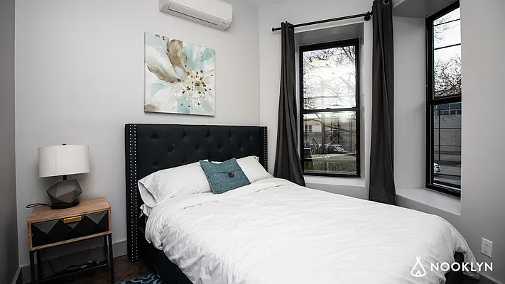 Rented by Nooklyn NYC LLC | media 9