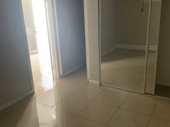 2841 Sandyfalls Way, Las Vegas, NV 89142