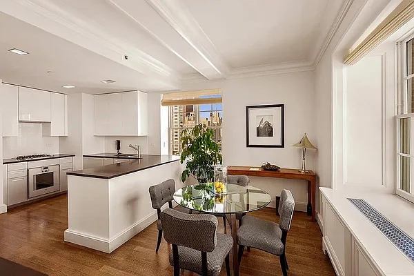 Rented by Corcoran | media 24