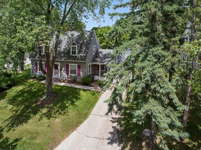 701 Allouez Ter, Green Bay, WI, 54301