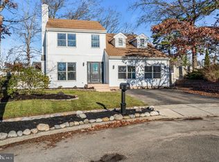 9 Glen Ct, Barnegat, NJ 08005