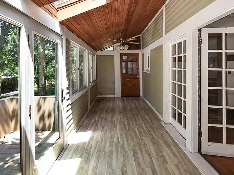 2226 Bellfield Ave — Photo 2