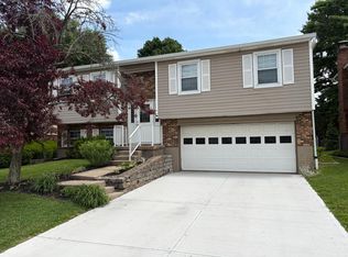 758 Trio Ct, Cincinnati, OH 45238