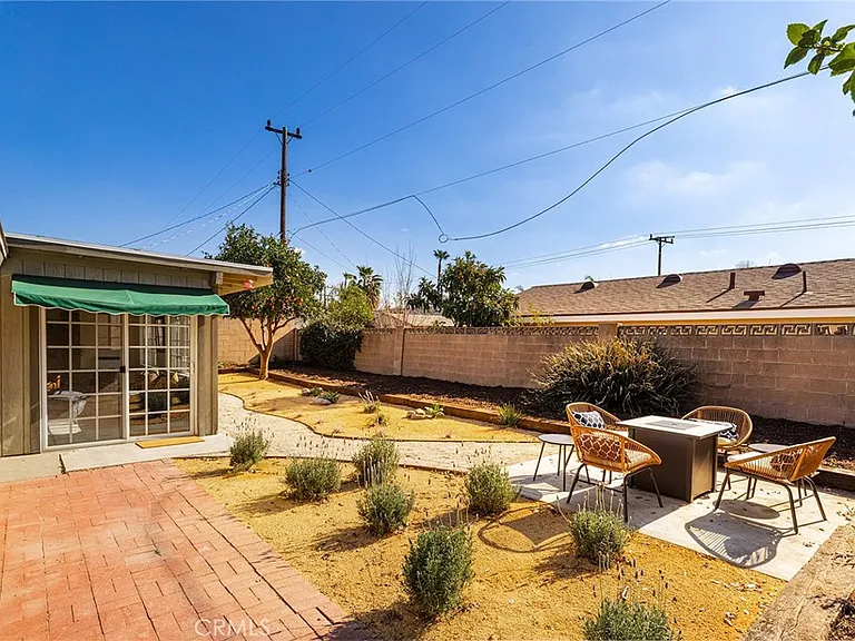 2206 Stinson St — Photo 20