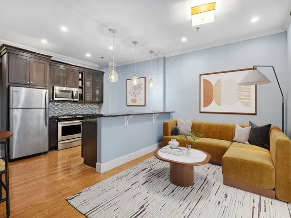 313 1st Street image 1 of 13