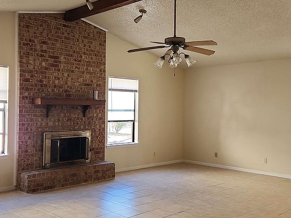 02 Living Room_01032025