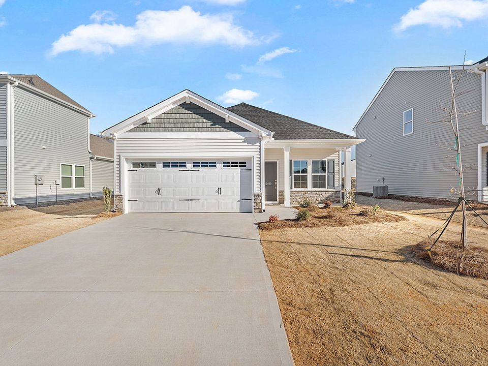 1st image of 12019 Lansbury Dr