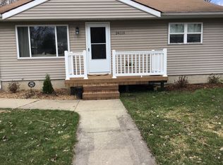 24110 Kurtz Ln, Wind Lake, WI 53185