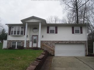 410 Donna Dr, Saint Albans, WV 25177
