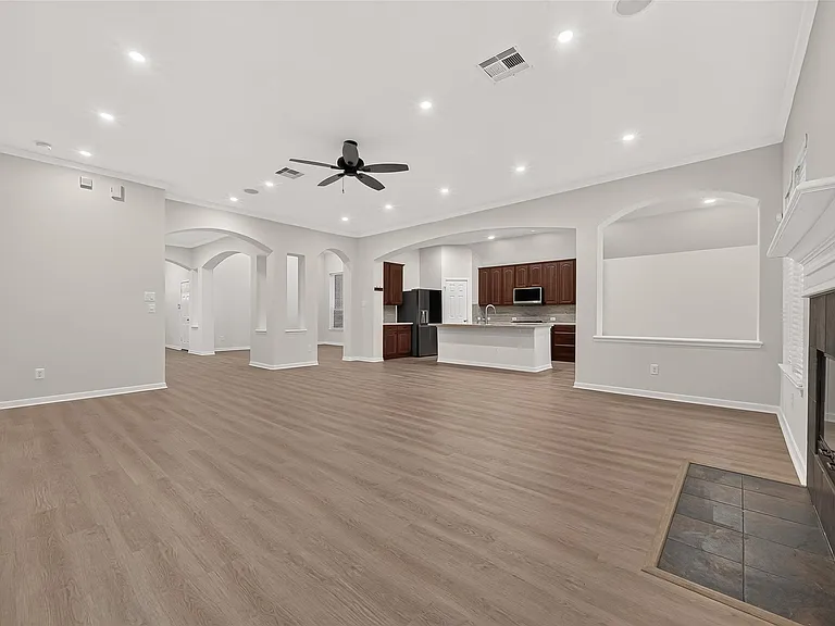 5607 Granite Falls Ln — Photo 22
